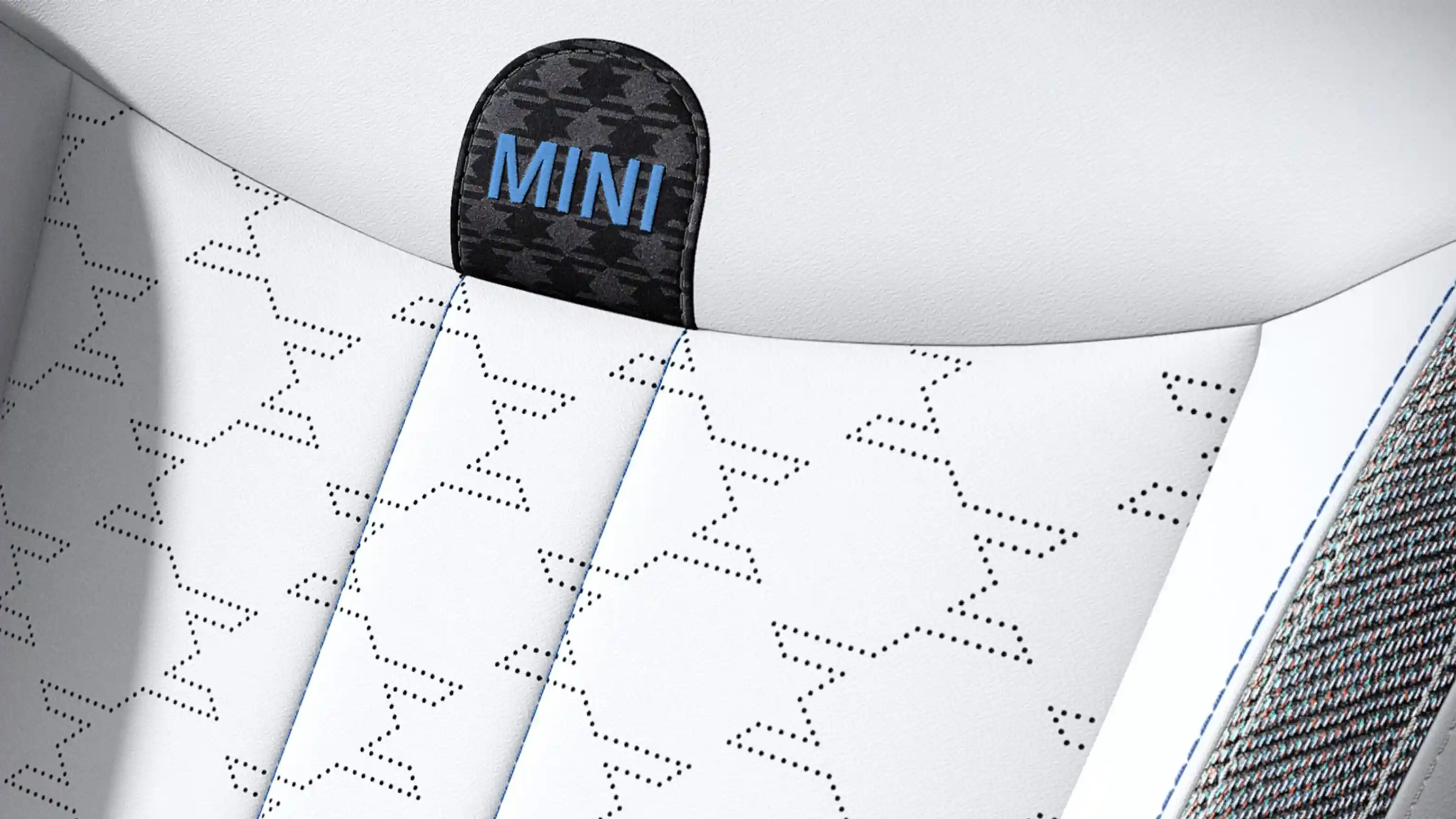 MINI Cooper Cabrio– unutrašnjost – galerija – presvlake sjedala u stilu jcw