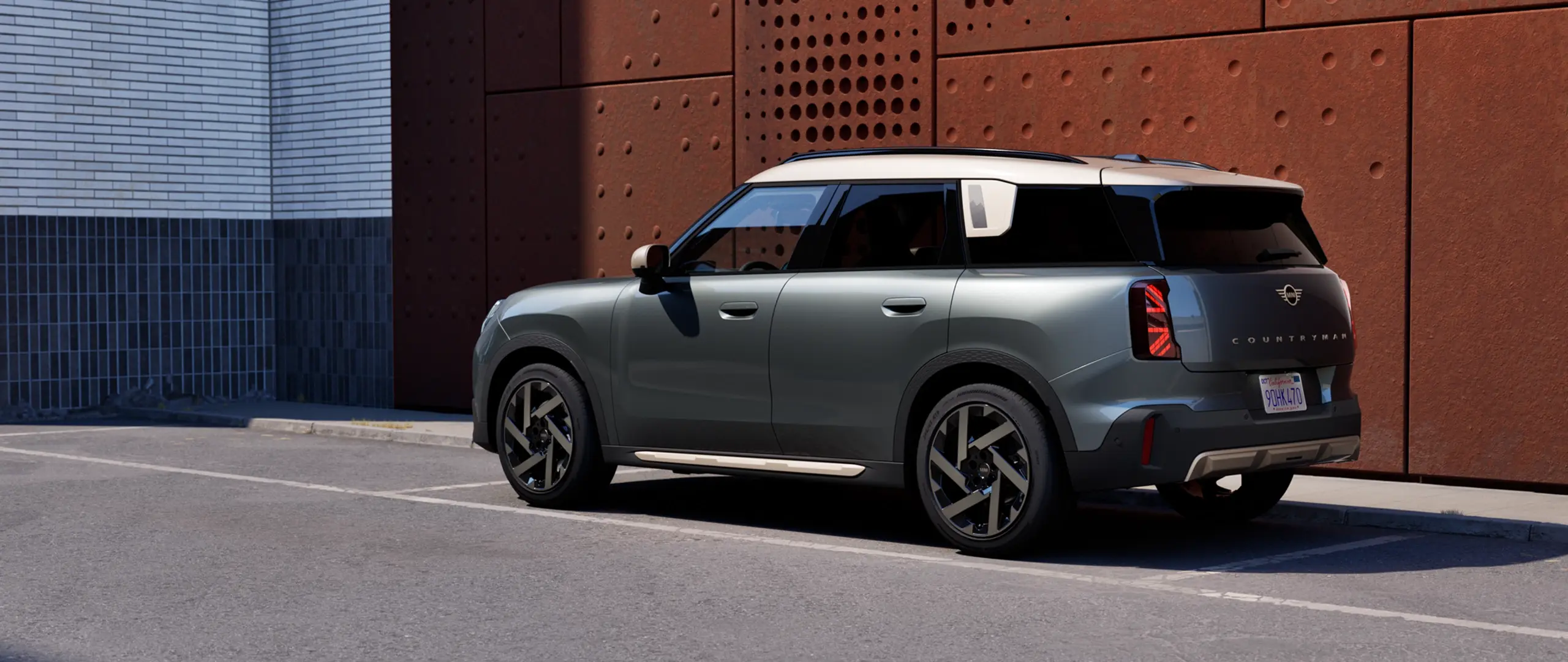 MINI Countryman - stage - pogled sa strane