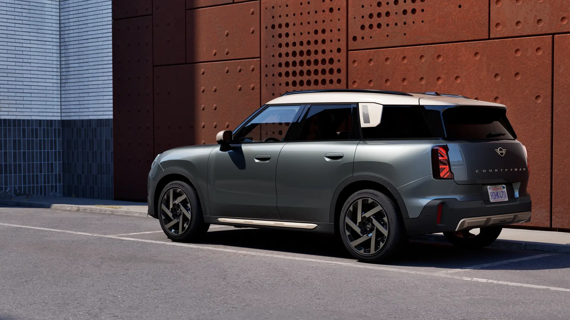 MINI Countryman - stage - pogled sa strane