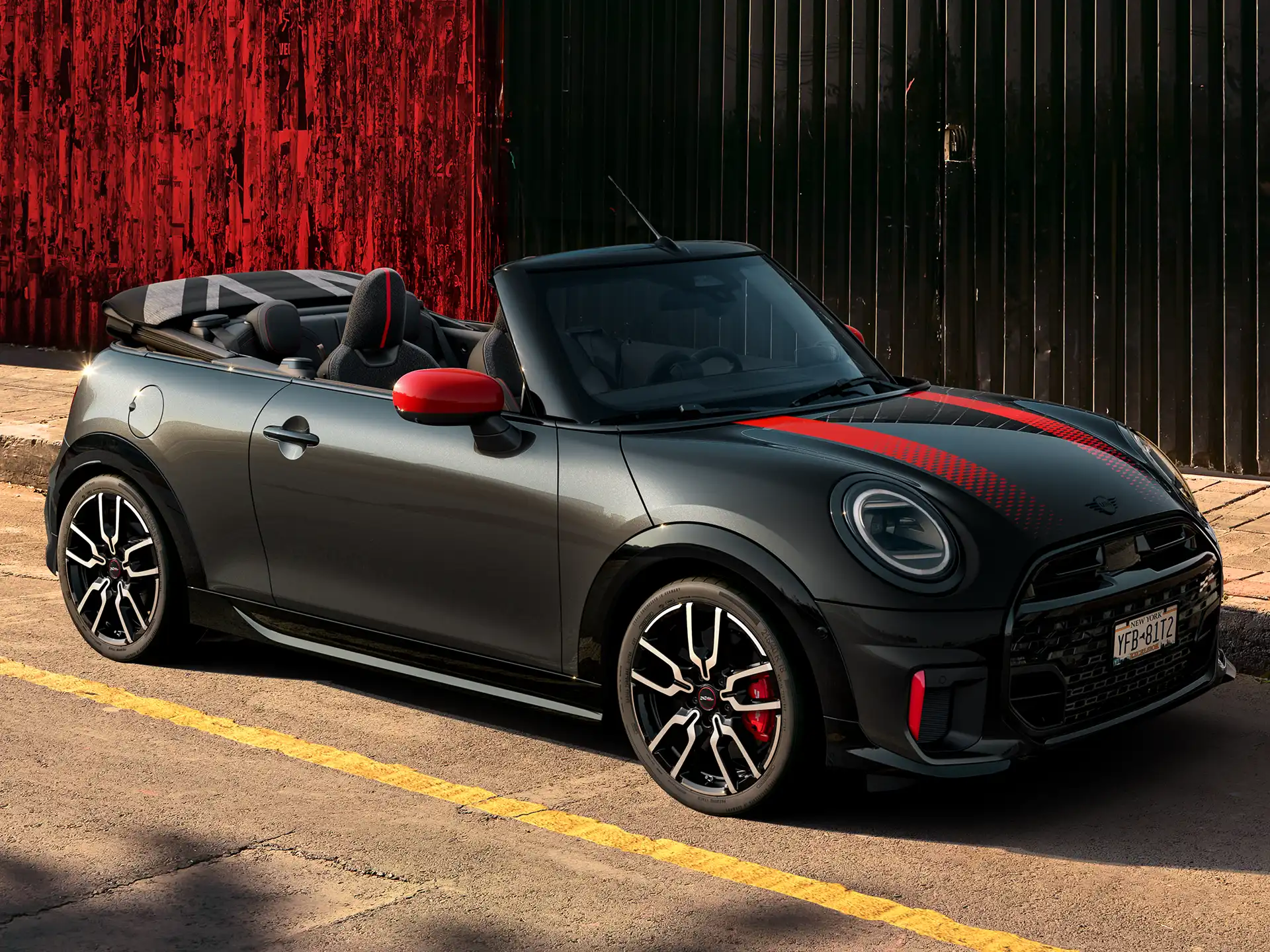 MINI John Cooper Works - F67 JCW pogled sa strane