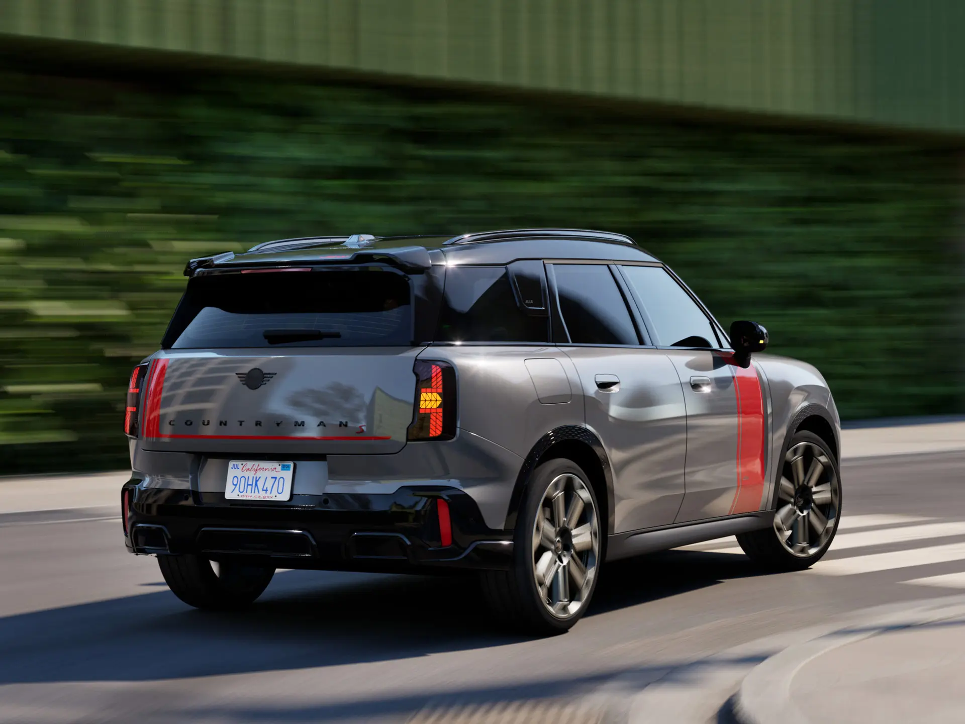 MINI Countryman u vožnji u zavoju 