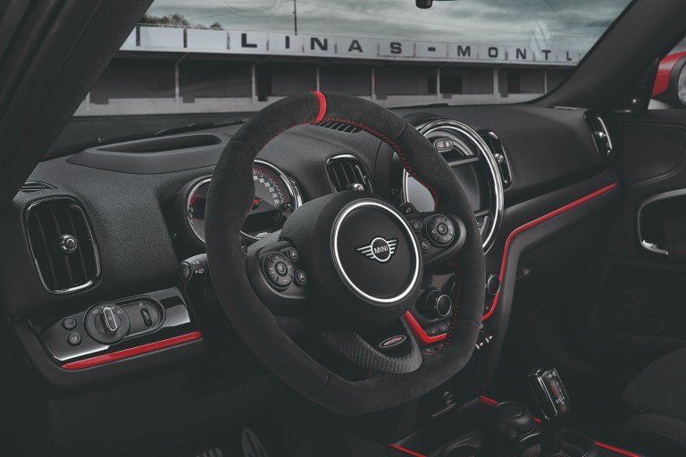 MINI John Cooper Works – upravljač – carbon