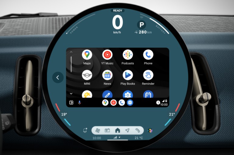 MINI connected base - smartphone integracija