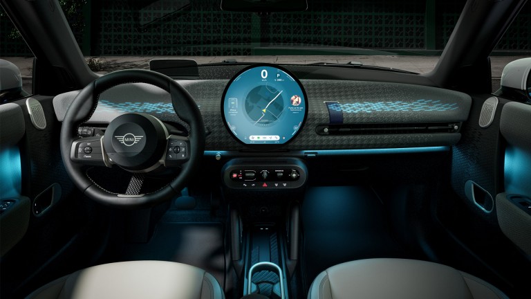 Potpuno električni MINI - digitalno iskustvo - personalizacija