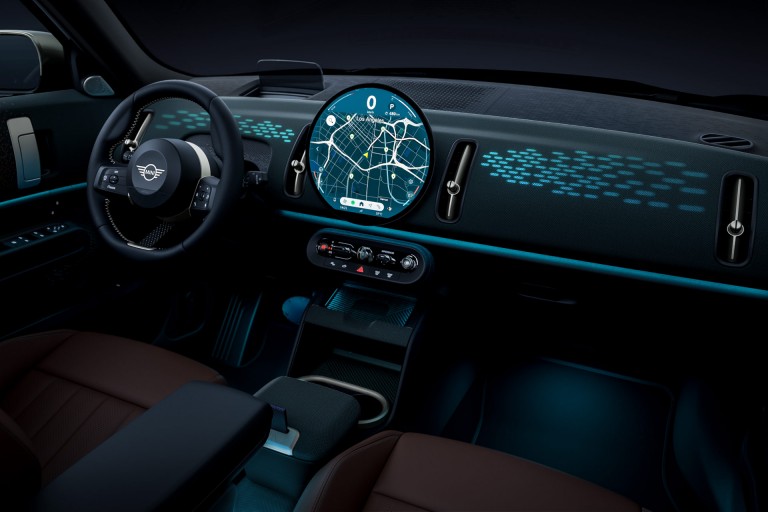 Potpuno električni MINI Countryman – mozaik – interijer