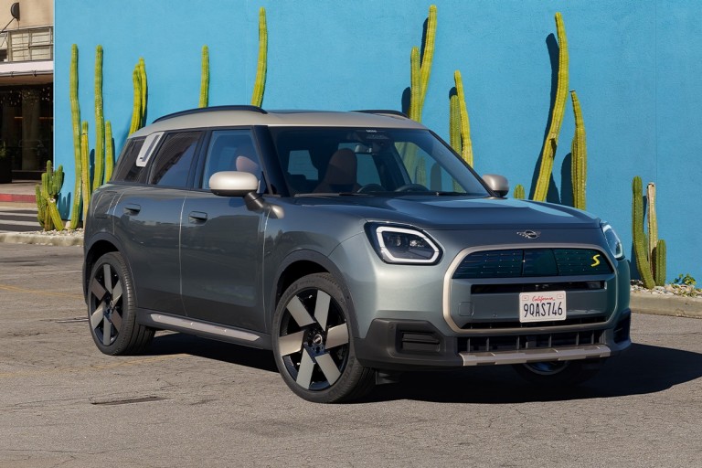 Potpuno električni MINI Countryman - financijske usluge - najava