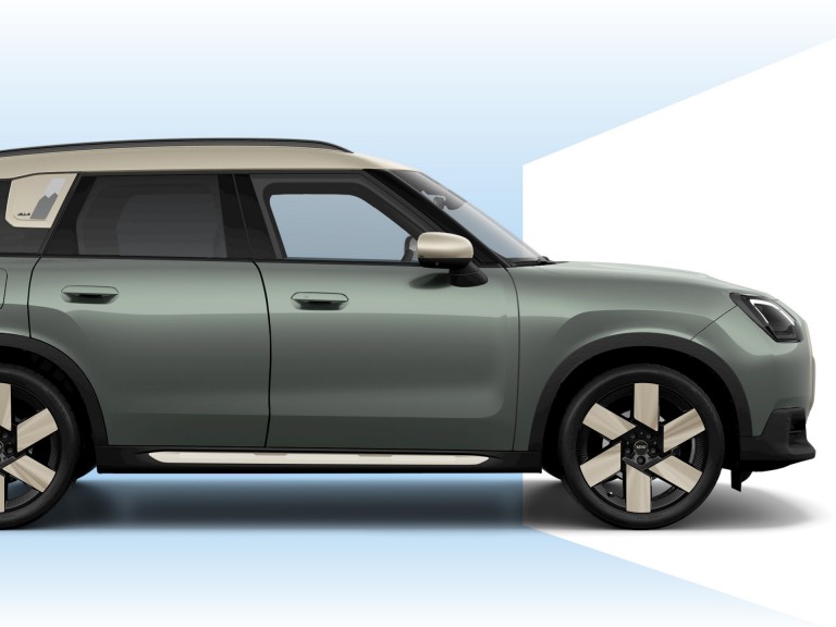 Potpuno električni MINI Countryman - dimenzije – parkirališta i garaže