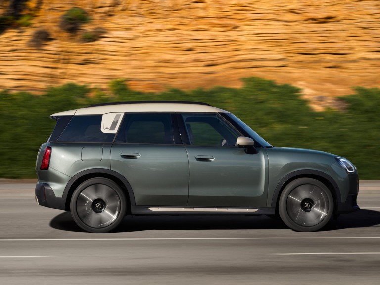 Potpuno električni MINI Countryman - iskustvo u vožnji - All4