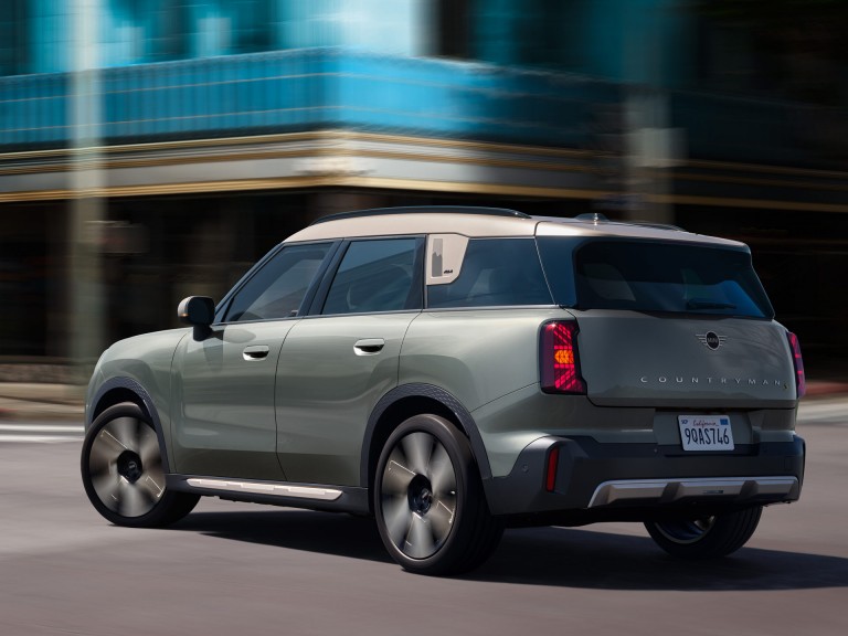 Potpuno električni MINI Countryman - iskustvo u vožnji - agilnost