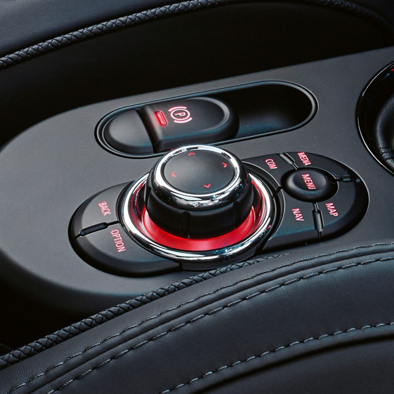 mini connected - kontroler