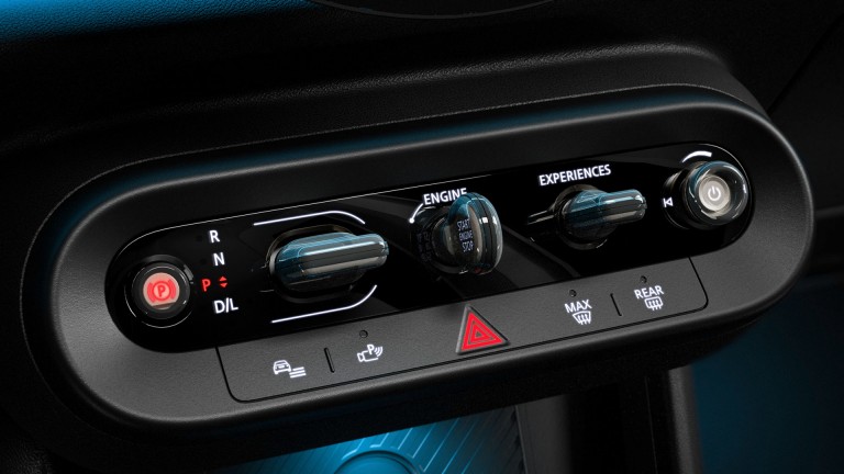 MINI Cooper 5 vrata – interijer – sklopka